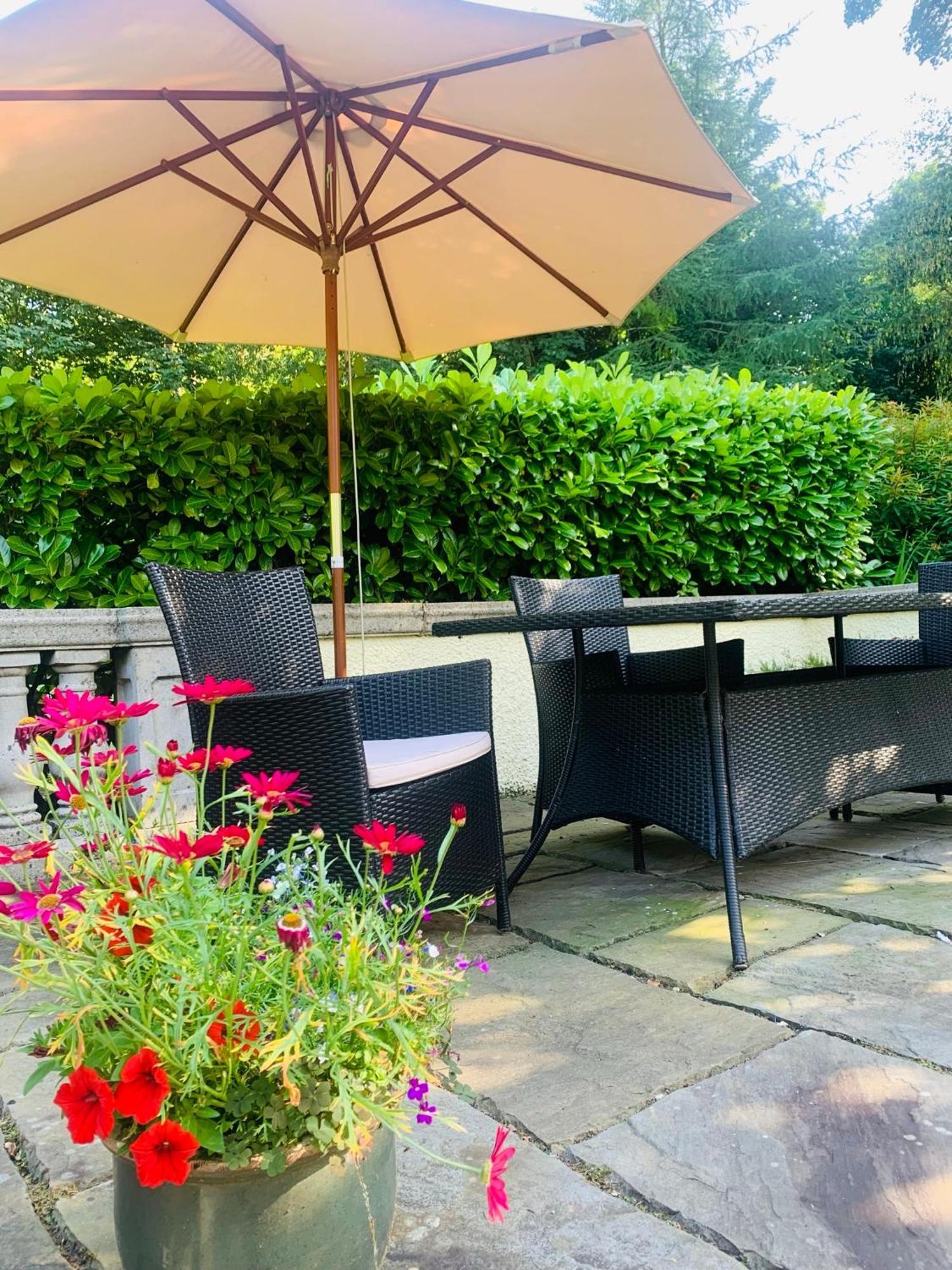 لندنديري Larchmount House B&B المظهر الخارجي الصورة