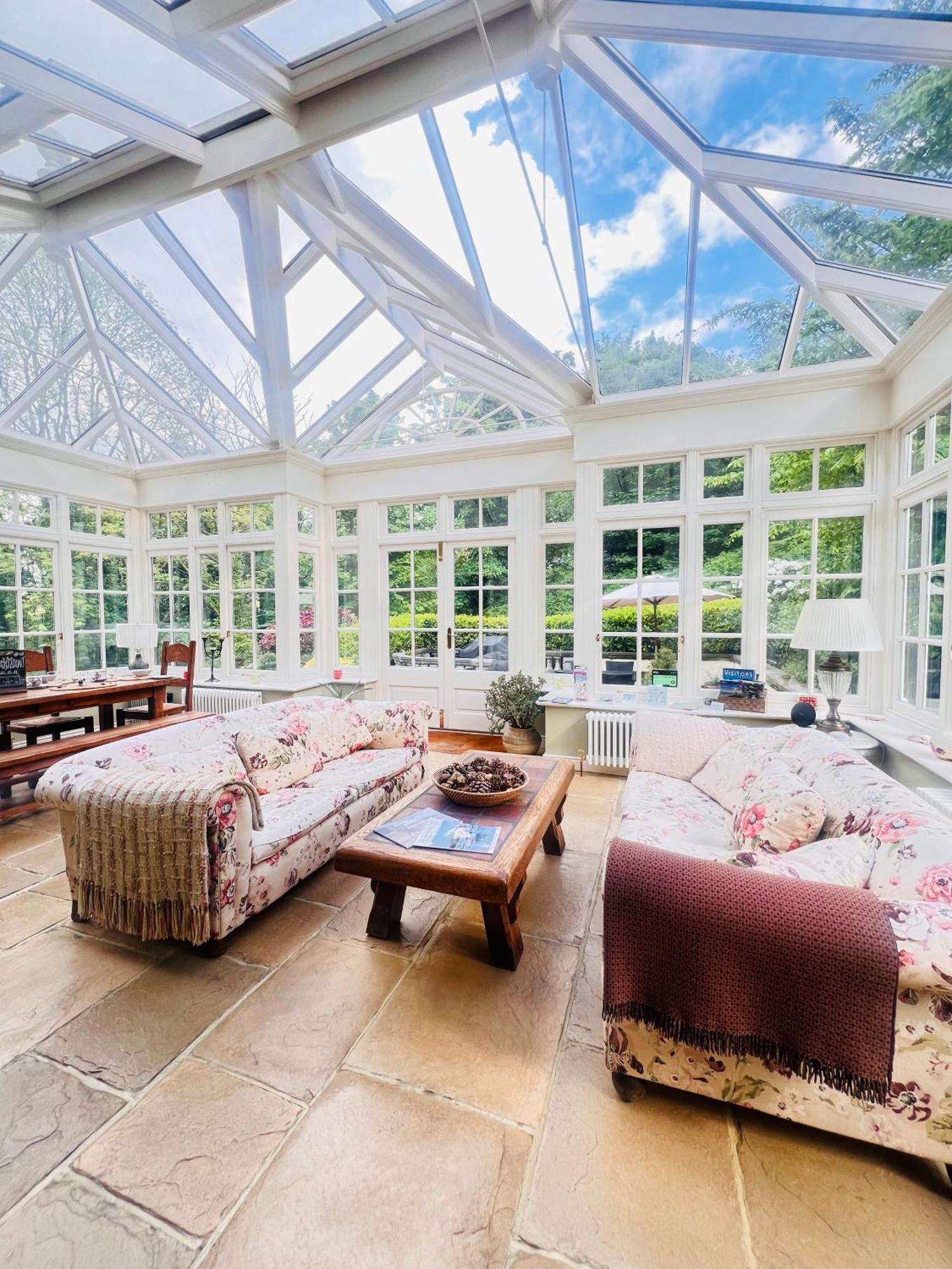 لندنديري Larchmount House B&B المظهر الخارجي الصورة