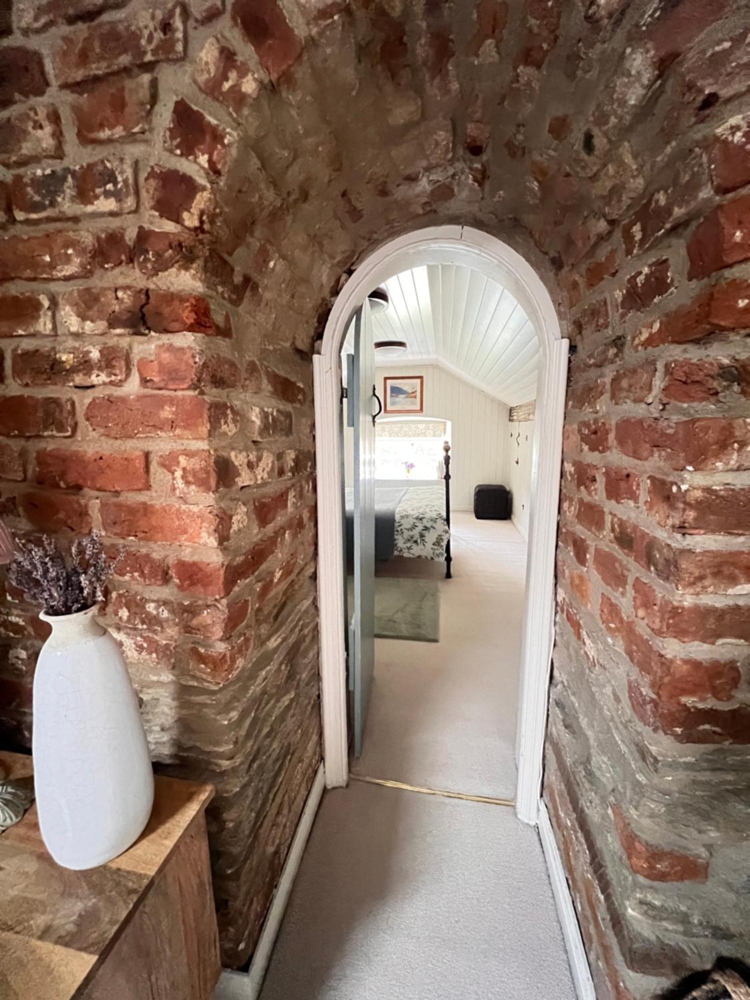 لندنديري Larchmount House B&B المظهر الخارجي الصورة