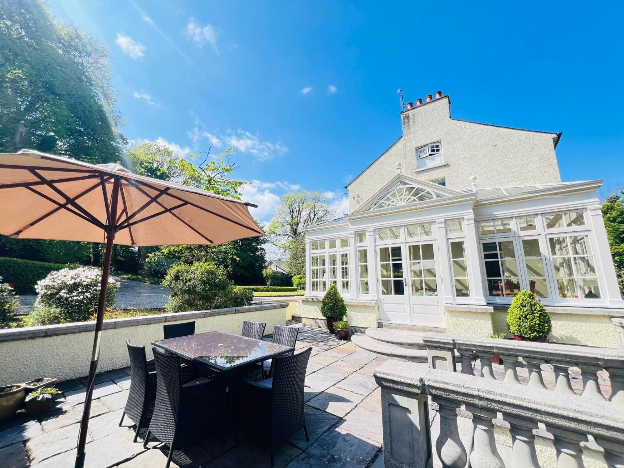 لندنديري Larchmount House B&B المظهر الخارجي الصورة