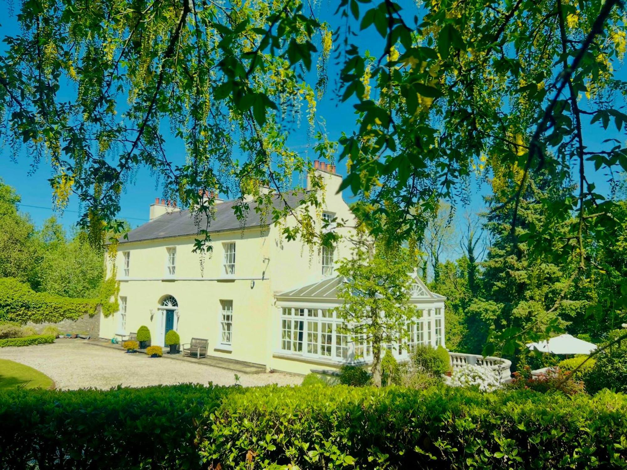 لندنديري Larchmount House B&B المظهر الخارجي الصورة
